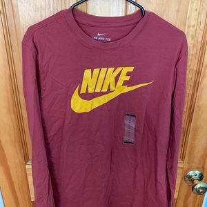 Men’s Nike Standard Fit Tee